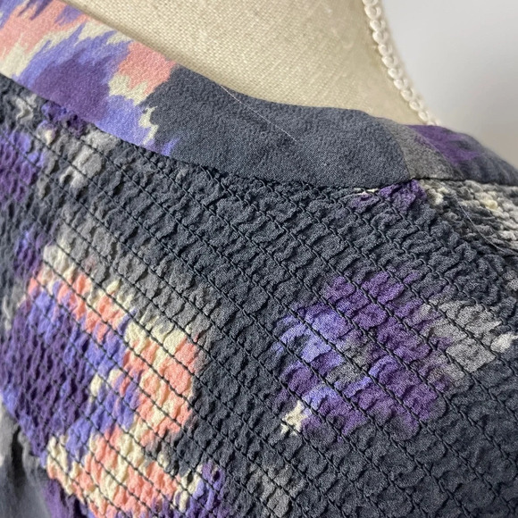 Joie Axcel Silk Blouse Top XS Charcoal Purple Pink Sheer Floral Spring Smocked - Picture 5 of 9